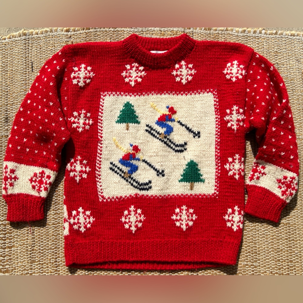 ONE OF A KIND by Shirley Duffy s8/10 hand knit 💯wool youth sweater-soft wool